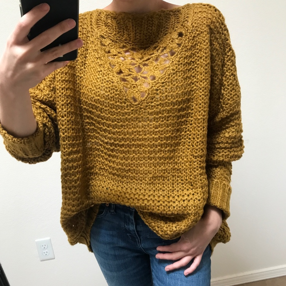 NEW FALL Cozy Oversized Sweater π - Picture 2 of 6